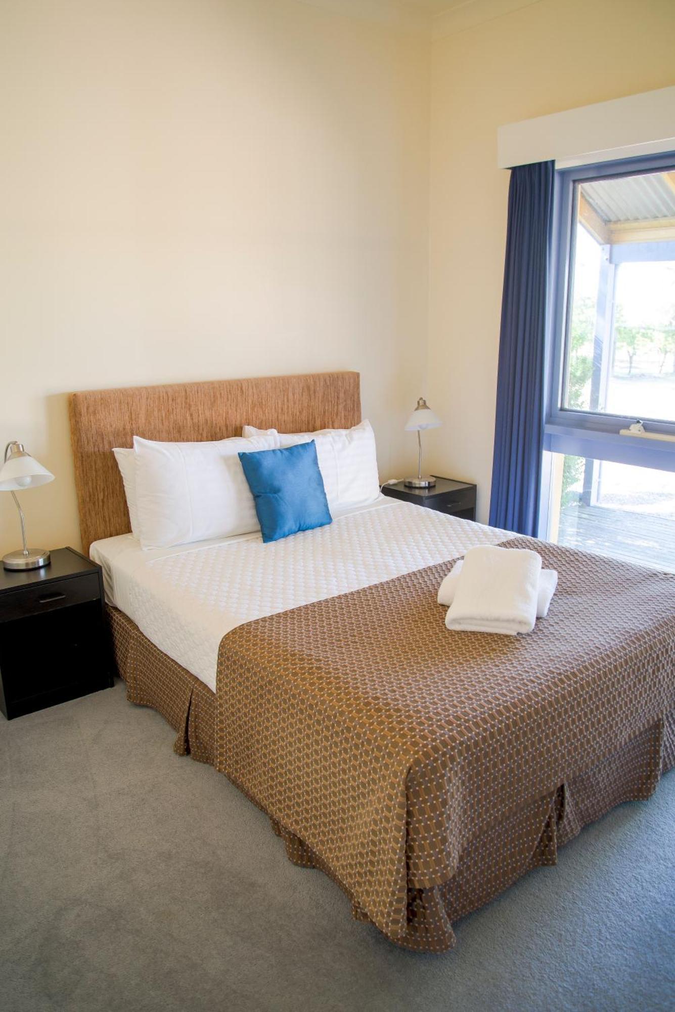 Tranquil Vale Vineyard Hotel Luskintyre Exterior foto